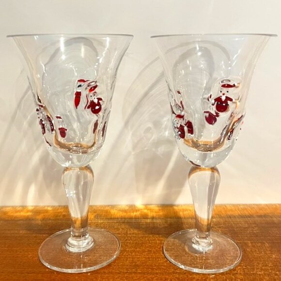Set of (2) Crate & Barrel 8oz Blown Glass Fused Santa Wine Goblets Glasses - Picture 1 of 11